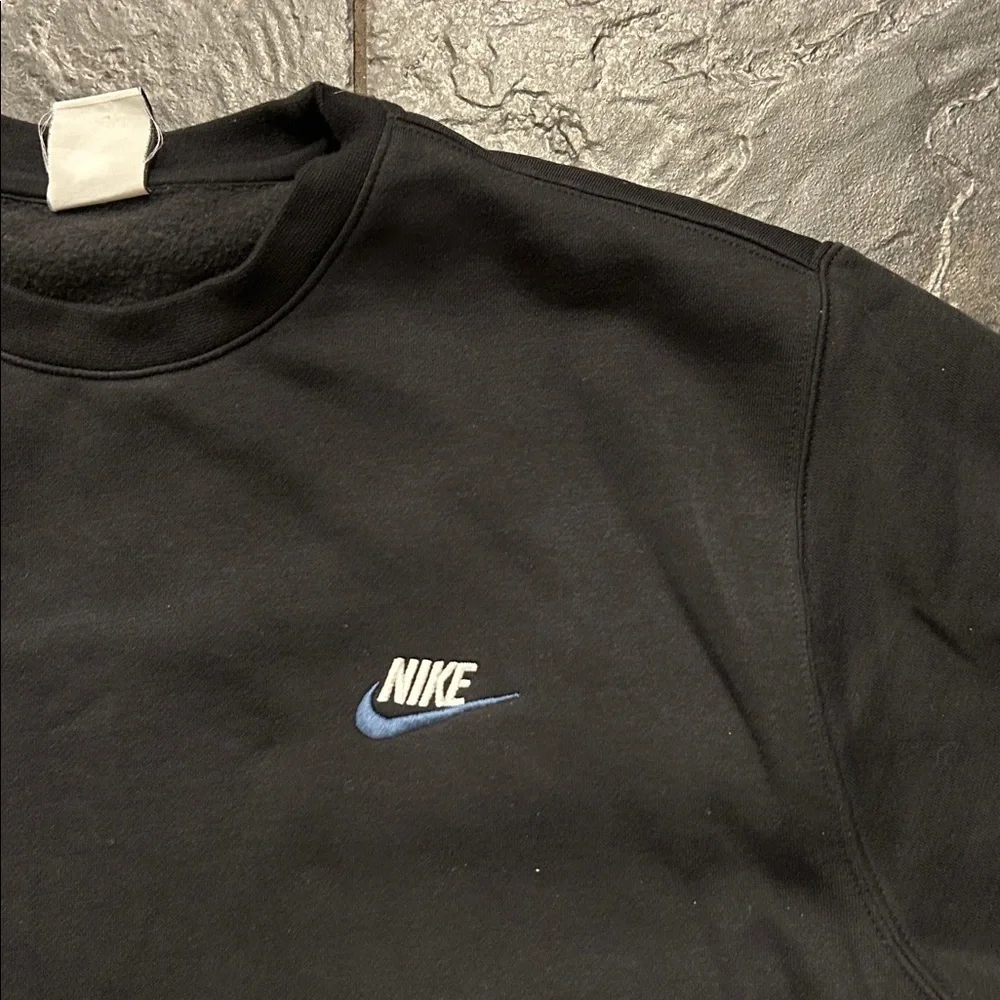 Nike classic crewneck